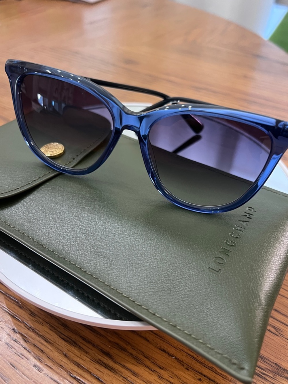 SOLD!! Longchamp Navy Blue Cat-Eye Sunglasses